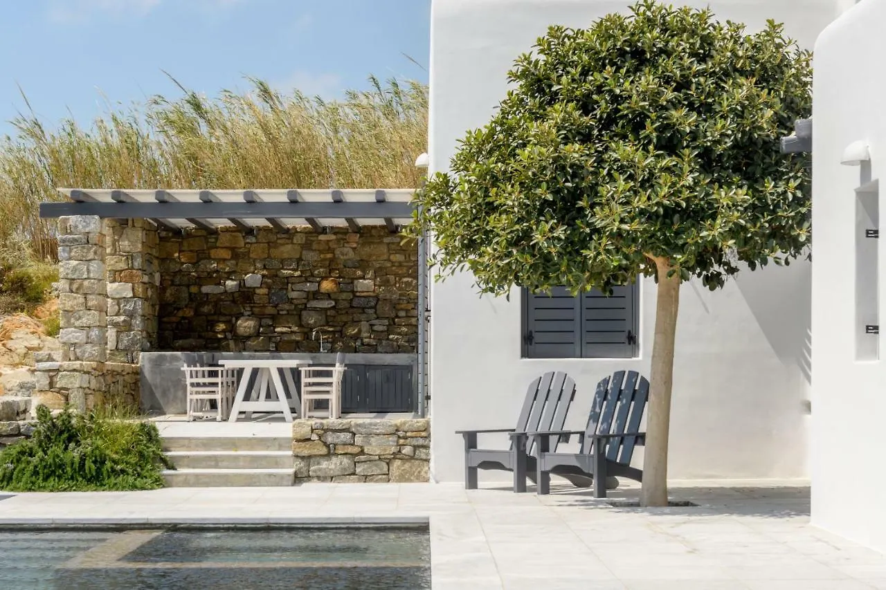 Myconian Platinum Senior & Deluxe Villas Kalafatis