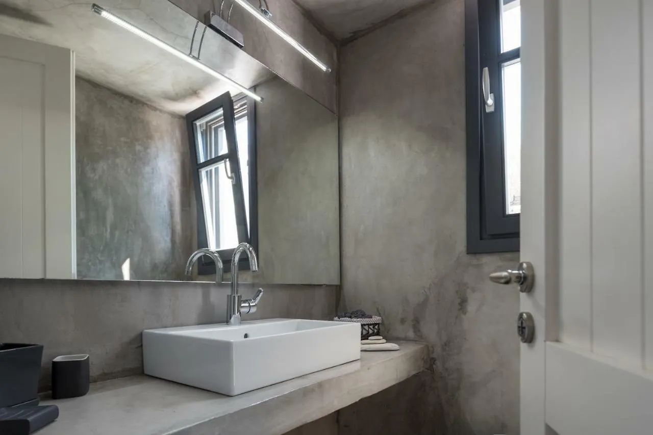 Myconian Platinum Senior & Deluxe Villas Kalafatis